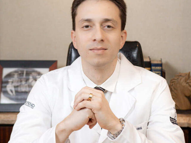 Consultar com o Coloproctologista